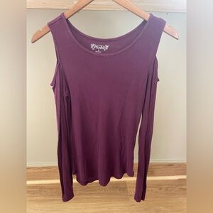 Mudd long sleeve shirt with cut out design on sleeves